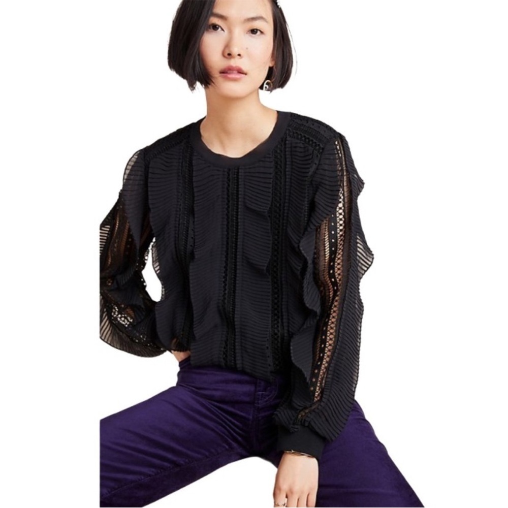 Anthropologie Augusta Ruffle-Sleeved Pullover- size small! Danielrainn